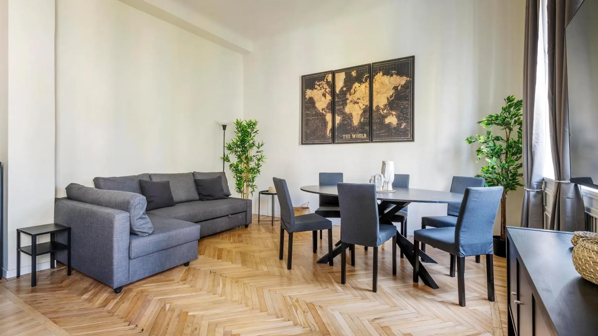 Elegant Brand New Apartments Near Duomo Milan Italy
